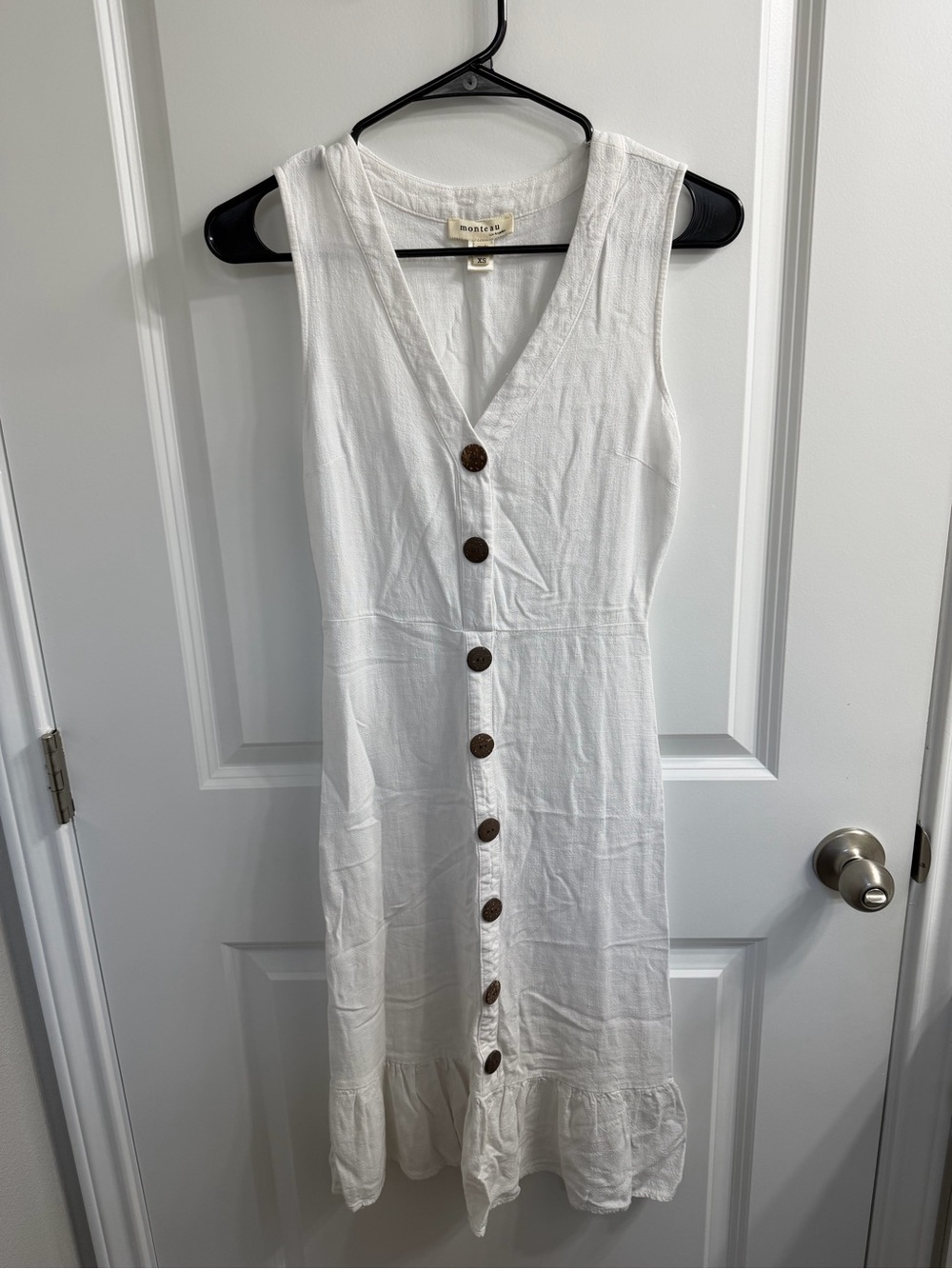 White Sleeveless Button-Front Linen Dress